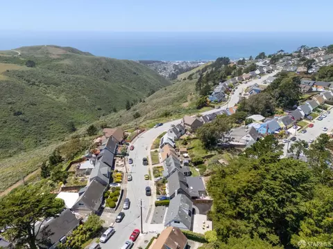 View/Area - 727 Lockhaven Dr, Pacifica, CA 94044 photo 9 of 11