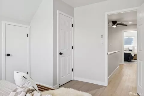 Entry Way - 727 Lockhaven Dr, Pacifica, CA 94044 photo 3 of 5