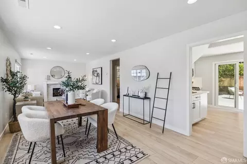 Dining - 727 Lockhaven Dr, Pacifica, CA 94044 photo 1 of 4