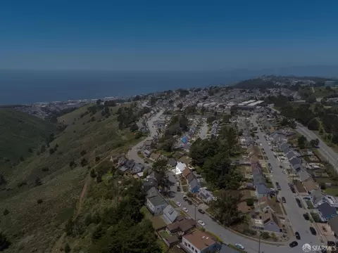 View/Area - 727 Lockhaven Dr, Pacifica, CA 94044 photo 10 of 11