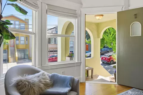 Entry Way - 234 27th St, San Francisco, CA 94110 photo 1 of 2