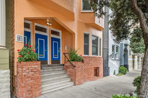 Exterior - 3428 16th St, San Francisco, CA 94114 photo 4 of 6