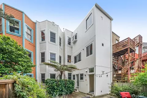 Exterior - 3428 16th St, San Francisco, CA 94114 photo 3 of 6