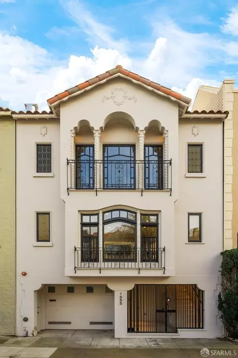 1655 Beach St, San Francisco, CA 94123