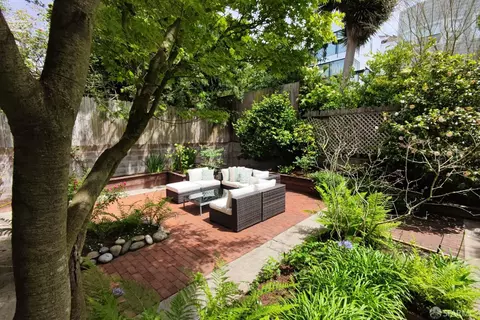 Exterior - 38 7th Ave, San Francisco, CA 94118 photo 5 of 11