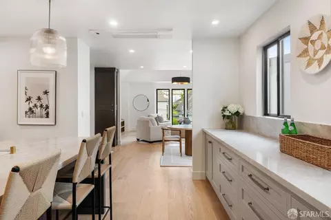 Entry Way - 2627 14th Ave, San Francisco, CA 94127 photo 1 of 3