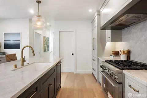 Kitchen - 2627 14th Ave, San Francisco, CA 94127 photo 3 of 7