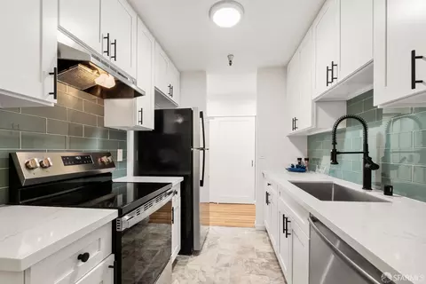 Kitchen - 400 Ortega Ave #111, Mountain View, CA 94040 photo 1 of 3