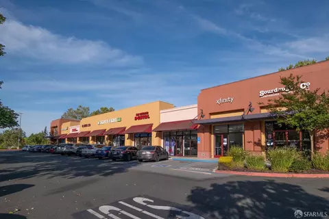 Exterior - 400 Ortega Ave #111, Mountain View, CA 94040 photo 13 of 15