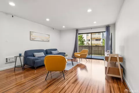 Living - 400 Ortega Ave #111, Mountain View, CA 94040 photo 1 of 5