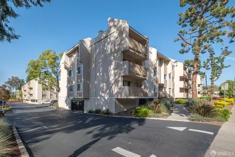 Exterior - 400 Ortega Ave #111, Mountain View, CA 94040 photo 2 of 15