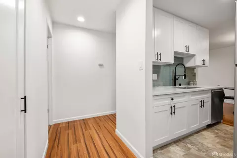 Entry Way - 400 Ortega Ave #111, Mountain View, CA 94040 photo 1 of 1