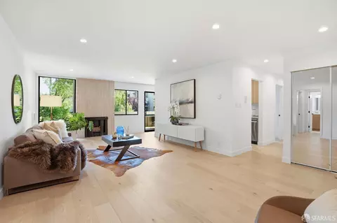 1081 Beach Park Blvd #109, Foster City, CA 94404