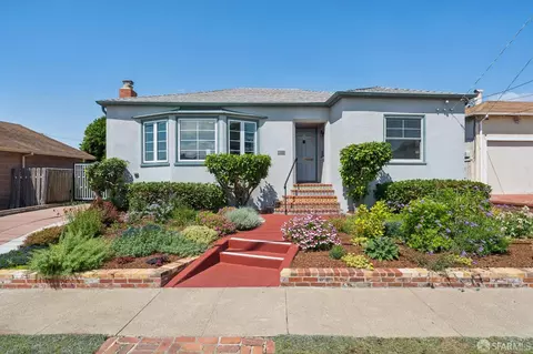 821 31st St, Richmond, CA 94804