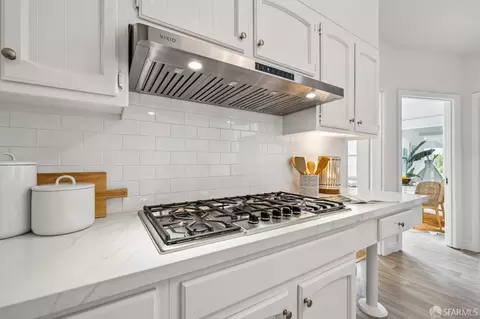 Kitchen - 2227 19th Ave, San Francisco, CA 94116 photo 8 of 9