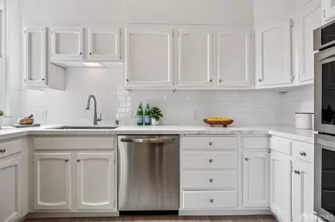 Kitchen - 2227 19th Ave, San Francisco, CA 94116 photo 7 of 9