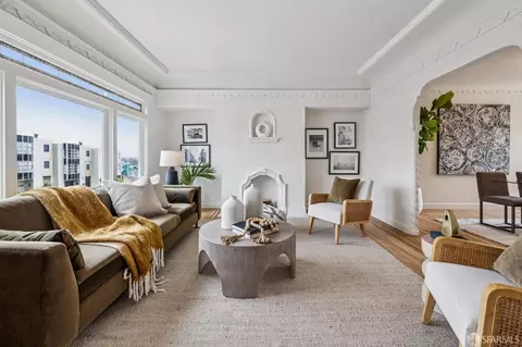 Living - 2227 19th Ave, San Francisco, CA 94116 photo 2 of 7