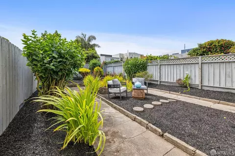 Exterior - 2227 19th Ave, San Francisco, CA 94116 photo 7 of 10