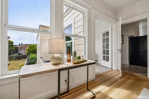 Entry Way - 2227 19th Ave, San Francisco, CA 94116 photo 6 of 16