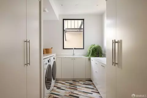 Other - 2880 Vallejo St, San Francisco, CA 94123 photo 2 of 4
