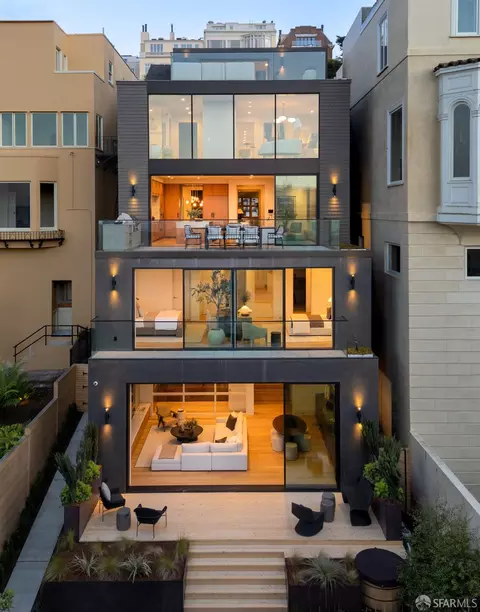 Exterior - 2880 Vallejo St, San Francisco, CA 94123 photo 4 of 4