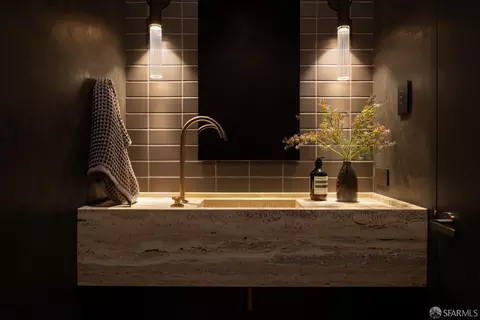 Bath - 2880 Vallejo St, San Francisco, CA 94123 photo 1 of 6