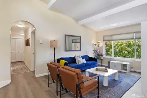 1209 Oak Grove Ave #304, Burlingame, CA 94010