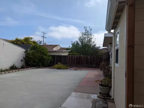 Exterior - 2016 Bancroft Ave, San Leandro, CA 94577 photo 3 of 4