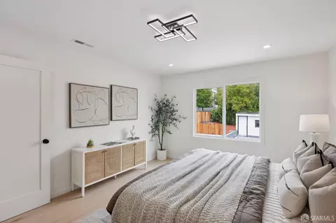 Bedroom - 1636 Bacon St, San Francisco, CA 94134 photo 6 of 13