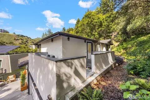 Exterior - 1098 Siler Pl, Berkeley, CA 94705 photo 6 of 10