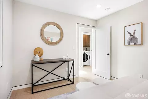 Bedroom - 1098 Siler Pl, Berkeley, CA 94705 photo 5 of 11