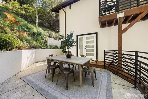 Exterior - 1098 Siler Pl, Berkeley, CA 94705 photo 8 of 10
