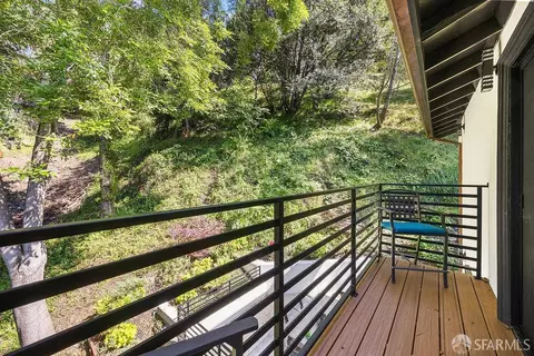 Exterior - 1098 Siler Pl, Berkeley, CA 94705 photo 2 of 10