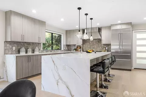 Kitchen - 1098 Siler Pl, Berkeley, CA 94705 photo 7 of 8