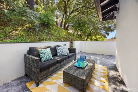 Exterior - 1098 Siler Pl, Berkeley, CA 94705 photo 4 of 10