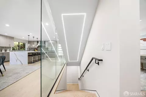 Entry Way - 1098 Siler Pl, Berkeley, CA 94705 photo 2 of 6