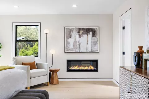 Bedroom - 1098 Siler Pl, Berkeley, CA 94705 photo 1 of 11