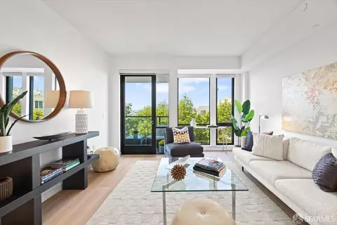 1650 Broadway St #205, San Francisco, CA 94109
