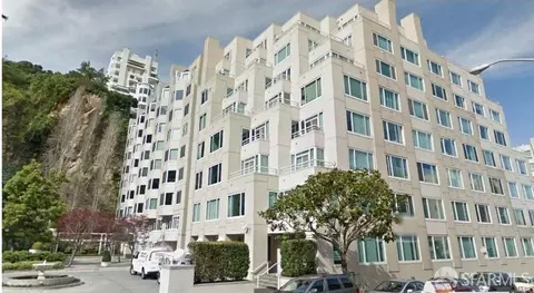 220 Lombard St #414, San Francisco, CA 94111
