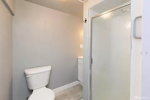 Bath - 1400 York St, San Francisco, CA 94110 photo 7 of 8