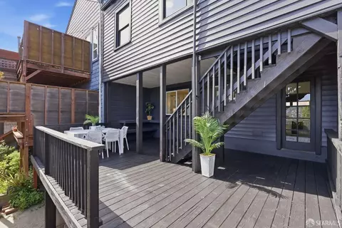 Exterior - 306 Crescent Ave, San Francisco, CA 94110 photo 7 of 10