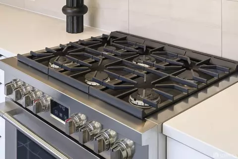 Kitchen - 306 Crescent Ave, San Francisco, CA 94110 photo 6 of 7