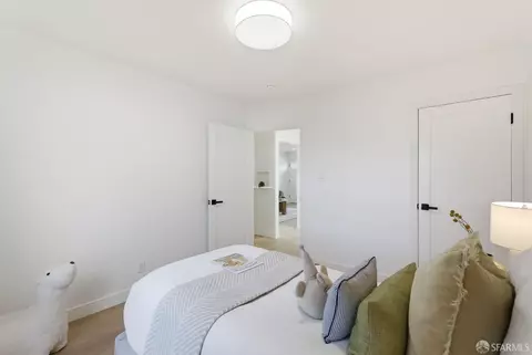 Bedroom - 306 Crescent Ave, San Francisco, CA 94110 photo 7 of 10