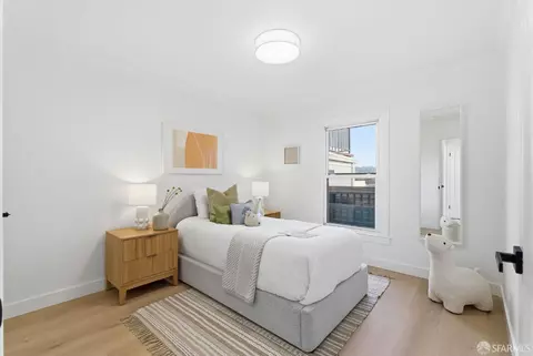 Bedroom - 306 Crescent Ave, San Francisco, CA 94110 photo 5 of 10