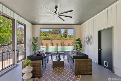 Exterior - 2 Beaumont Ct, Lafayette, CA 94549 photo 3 of 10