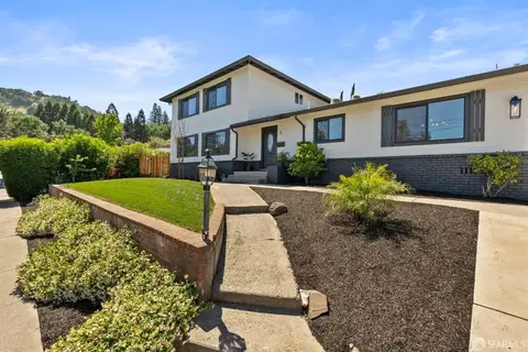 Exterior - 2 Beaumont Ct, Lafayette, CA 94549 photo 10 of 10