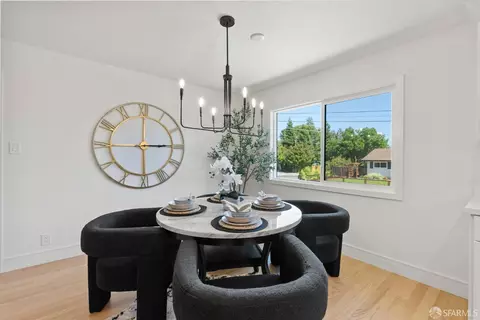 Dining - 2 Beaumont Ct, Lafayette, CA 94549 photo 1 of 2
