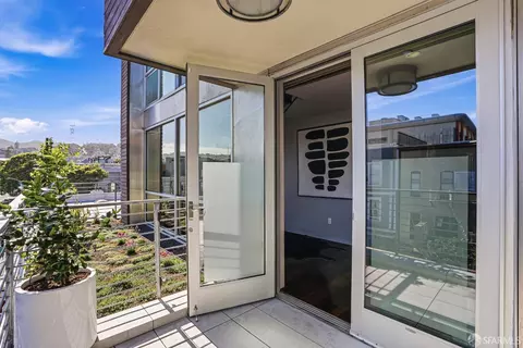 3280 22nd St #D, San Francisco, CA 94110