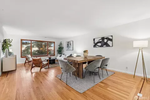 8440 Skyline Blvd, Oakland, CA 94611