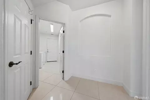 Entry Way - 4100 Diorite Ct, Antioch, CA 94531 photo 3 of 5